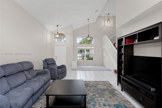 17422 SW 33rd St, Miramar, FL 33029