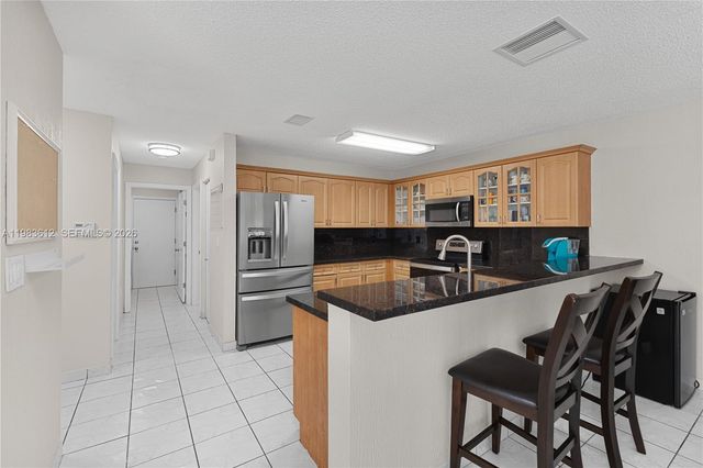 17422 SW 33rd St, Miramar, FL 33029