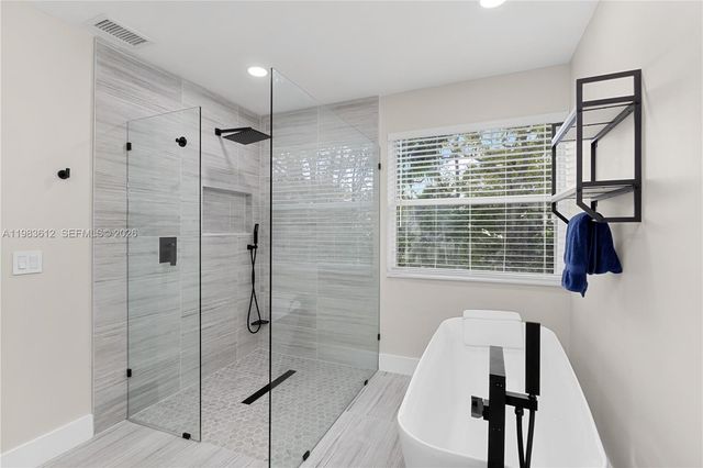 17422 SW 33rd St, Miramar, FL 33029