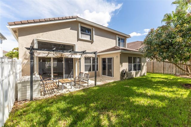 17422 SW 33rd St, Miramar, FL 33029