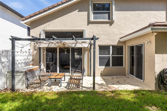 17422 SW 33rd St, Miramar, FL 33029