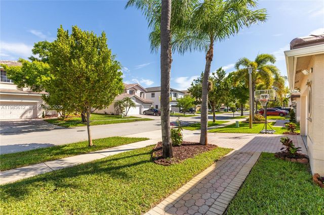 17422 SW 33rd St, Miramar, FL 33029