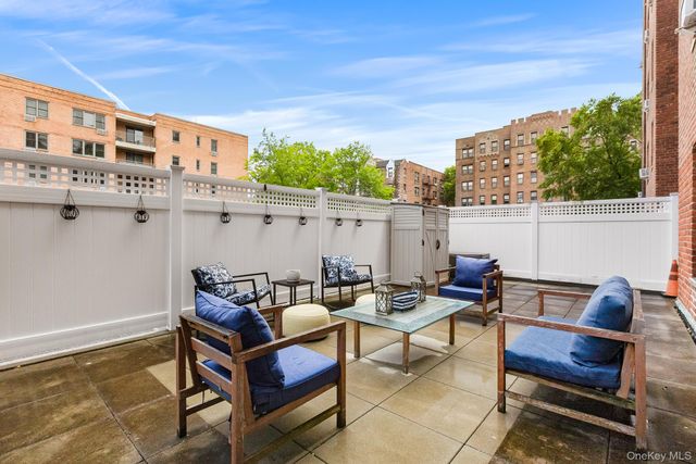 325 Main Street 1J, White Plains, NY 10601