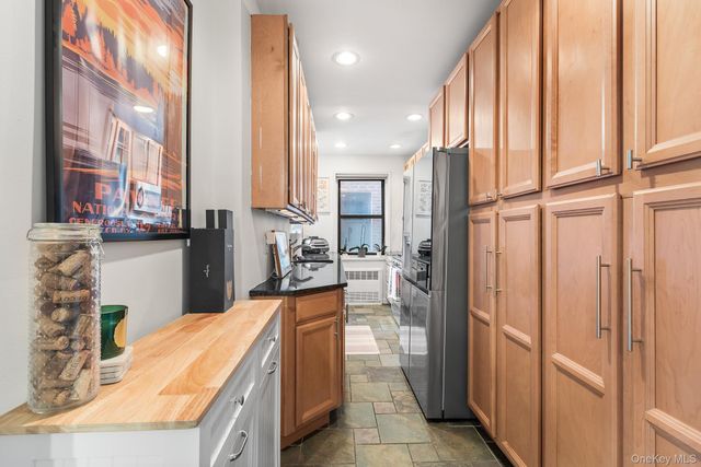 325 Main Street 1J, White Plains, NY 10601