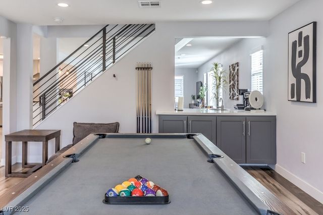 2625 East Russell Road, Las Vegas, NV 89120