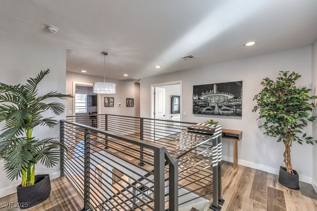 2625 East Russell Road, Las Vegas, NV 89120