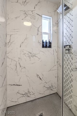 2625 East Russell Road, Las Vegas, NV 89120