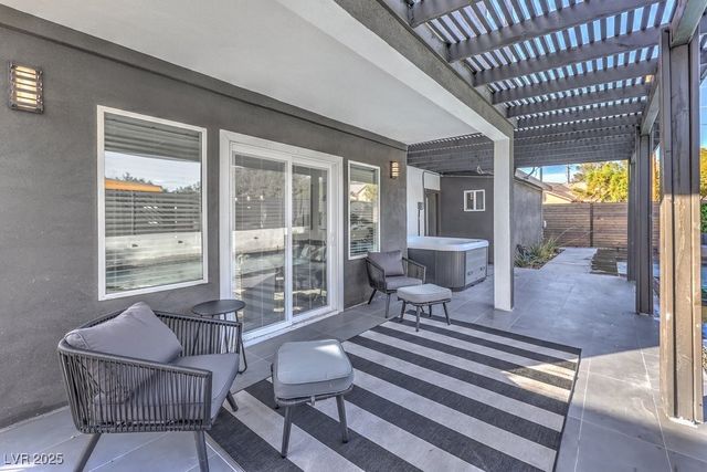 2625 East Russell Road, Las Vegas, NV 89120