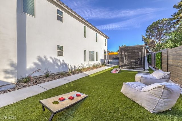 2625 East Russell Road, Las Vegas, NV 89120