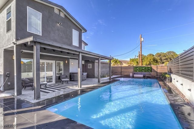 2625 East Russell Road, Las Vegas, NV 89120