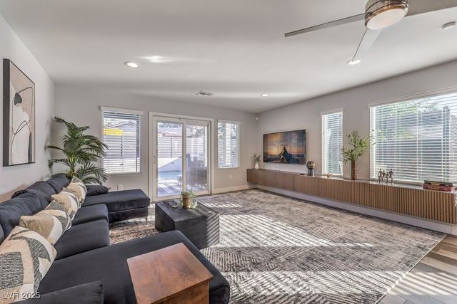 2625 East Russell Road, Las Vegas, NV 89120