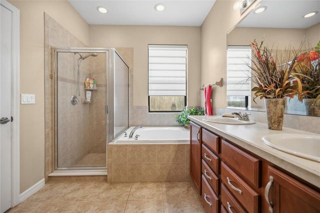 268 OAK LANDING LANE, Mulberry, FL 33860