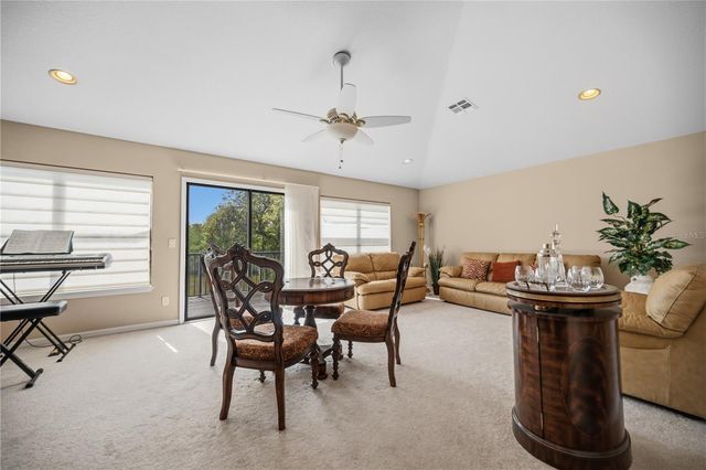 268 OAK LANDING LANE, Mulberry, FL 33860