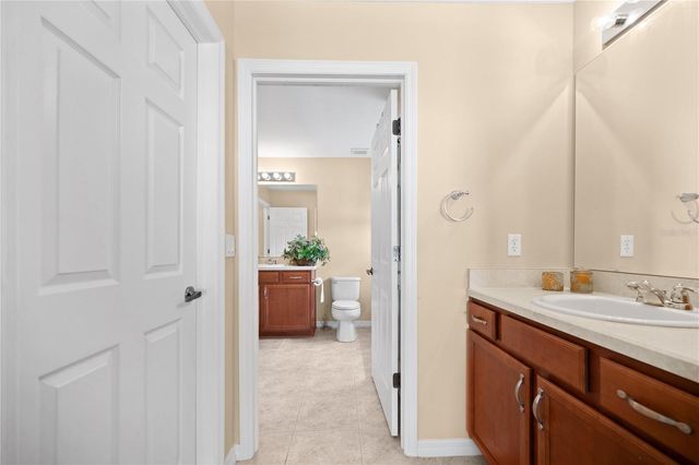 268 OAK LANDING LANE, Mulberry, FL 33860