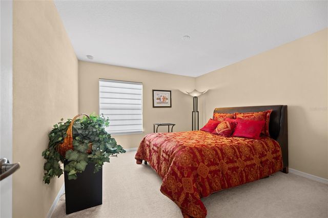 268 OAK LANDING LANE, Mulberry, FL 33860