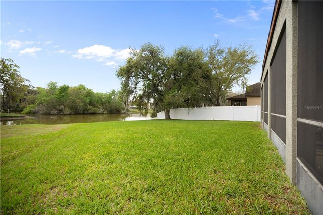 268 OAK LANDING LANE, Mulberry, FL 33860