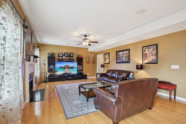 281 Cobblestone Lndg, Mount Juliet, TN 37122