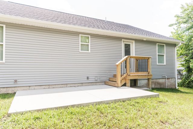 419 W Ramsey, Buffalo, MO 65622