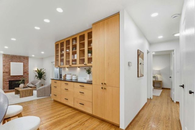 939 Poplar Avenue, Sunnyvale, CA 94086