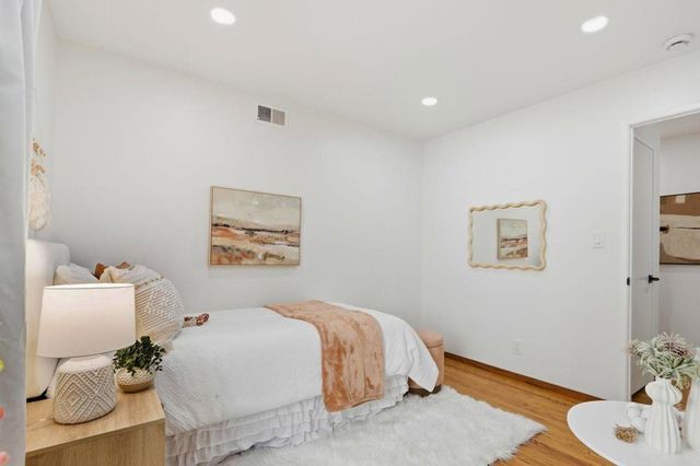 939 Poplar Avenue, Sunnyvale, CA 94086