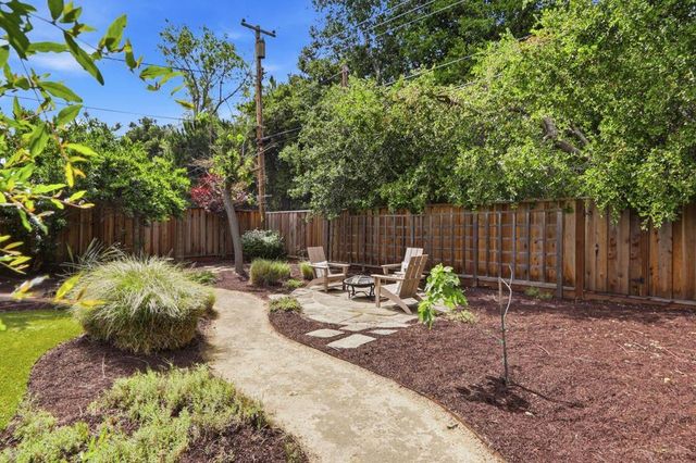 939 Poplar Avenue, Sunnyvale, CA 94086