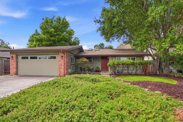 939 Poplar Avenue, Sunnyvale, CA 94086