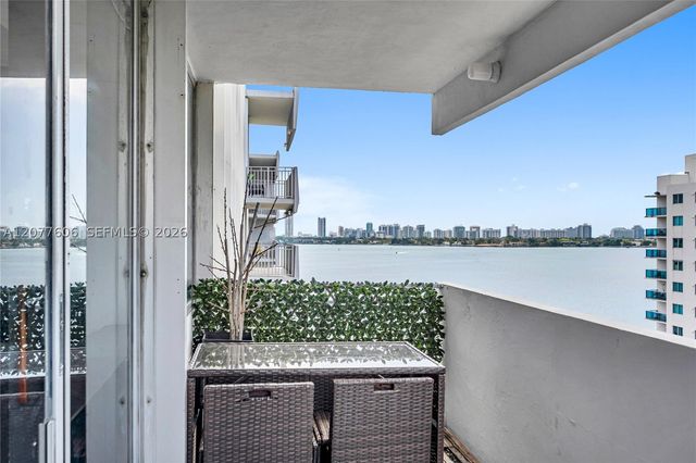 7545 E Treasure Dr 9A, North Bay Village, FL 33141