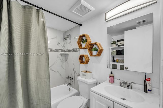 7545 E Treasure Dr 9A, North Bay Village, FL 33141