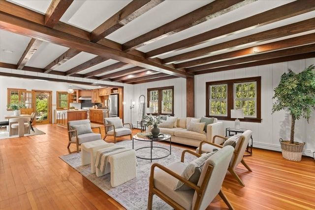 431 Moraine St, Marshfield, MA 02050