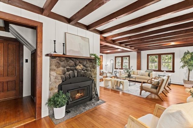 431 Moraine St, Marshfield, MA 02050