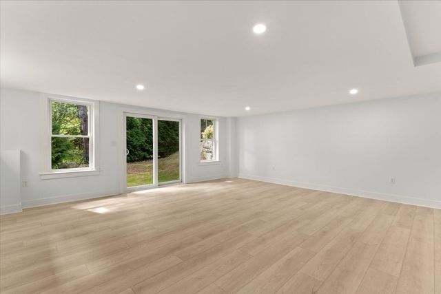 431 Moraine St, Marshfield, MA 02050