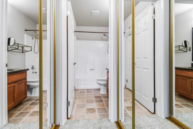 7160 Shoreline 4211, San Diego, CA 92121