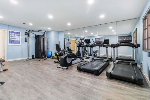 7160 Shoreline 4211, San Diego, CA 92121