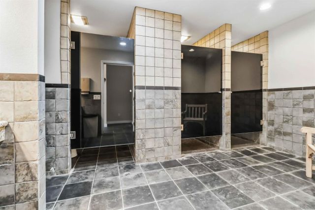 7160 Shoreline 4211, San Diego, CA 92121