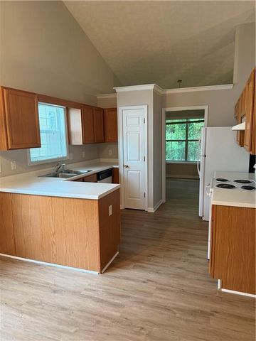 202 Brook Lea Cove, Lawrenceville, GA 30044