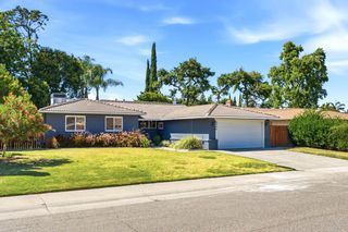 6860 Pocket Rd, Sacramento, CA 95831