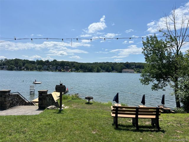 72 Vails Lake Shore Drive, Brewster, NY 10509