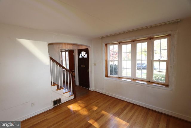 3200 N COLUMBUS ST, Arlington, VA 22207