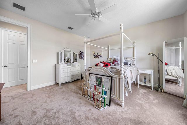 16884 Strasbourg Lane, Delray Beach, FL 33446