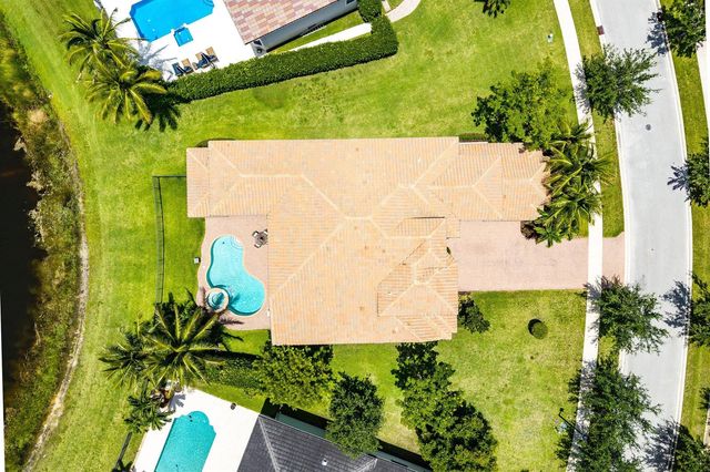 16884 Strasbourg Lane, Delray Beach, FL 33446