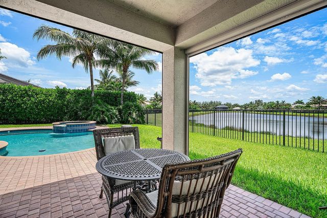 16884 Strasbourg Lane, Delray Beach, FL 33446