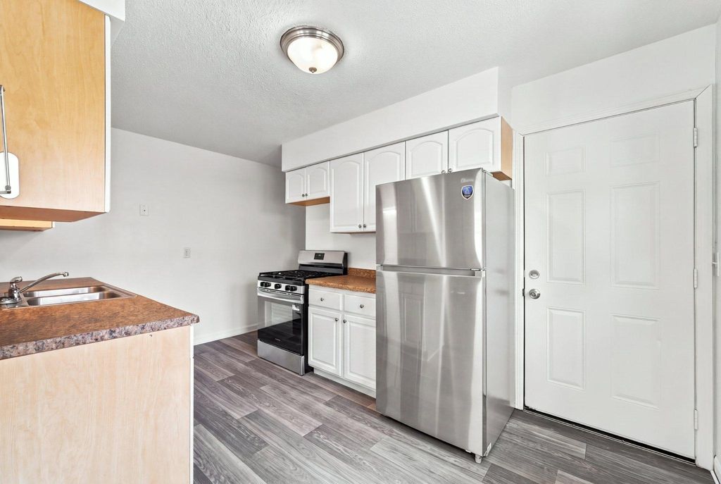 518 37th Avenue NE, Minneapolis, MN 55421 — photo 3