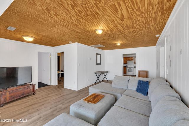 621 N New River Drive A, Surf City, NC 28445