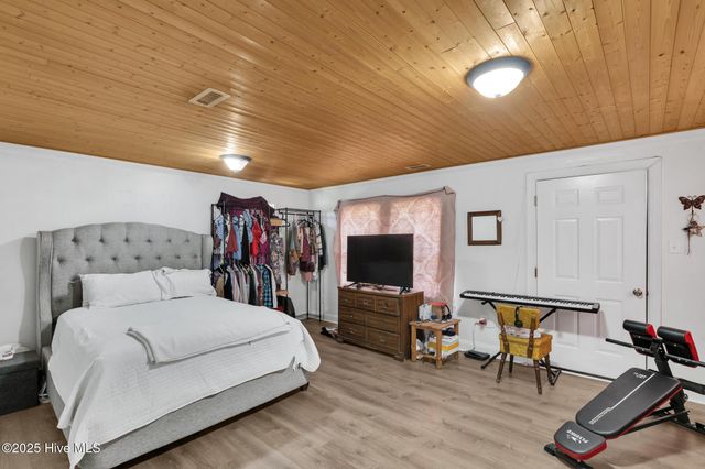 621 N New River Drive A, Surf City, NC 28445
