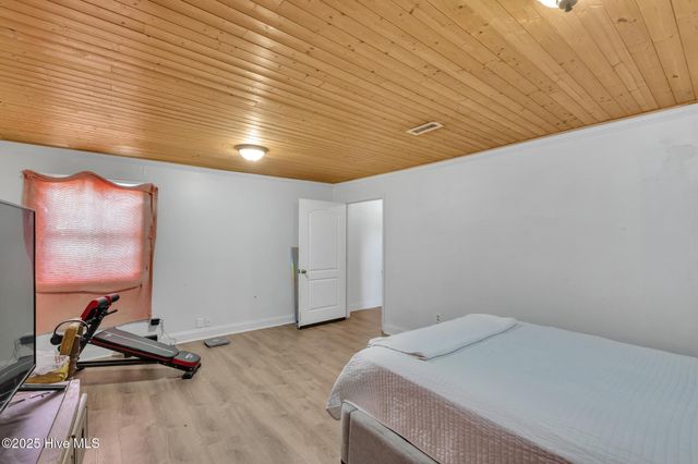 621 N New River Drive A, Surf City, NC 28445