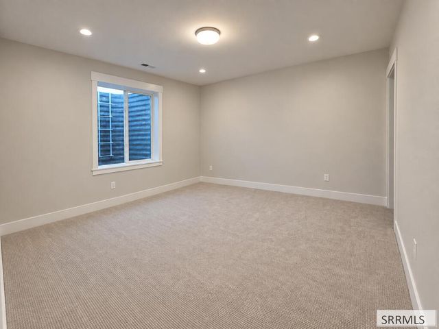 2735 Granite Falls Drive, Ammon, ID 83406