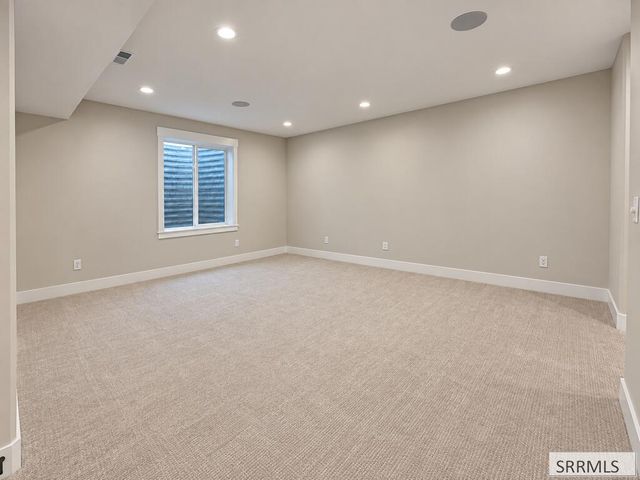 2735 Granite Falls Drive, Ammon, ID 83406