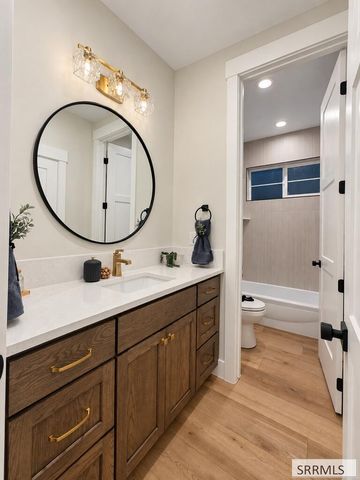 2735 Granite Falls Drive, Ammon, ID 83406