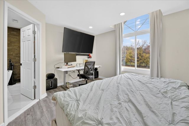 177 W Willis Road, Saline, MI 48176