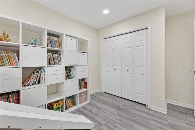 177 W Willis Road, Saline, MI 48176